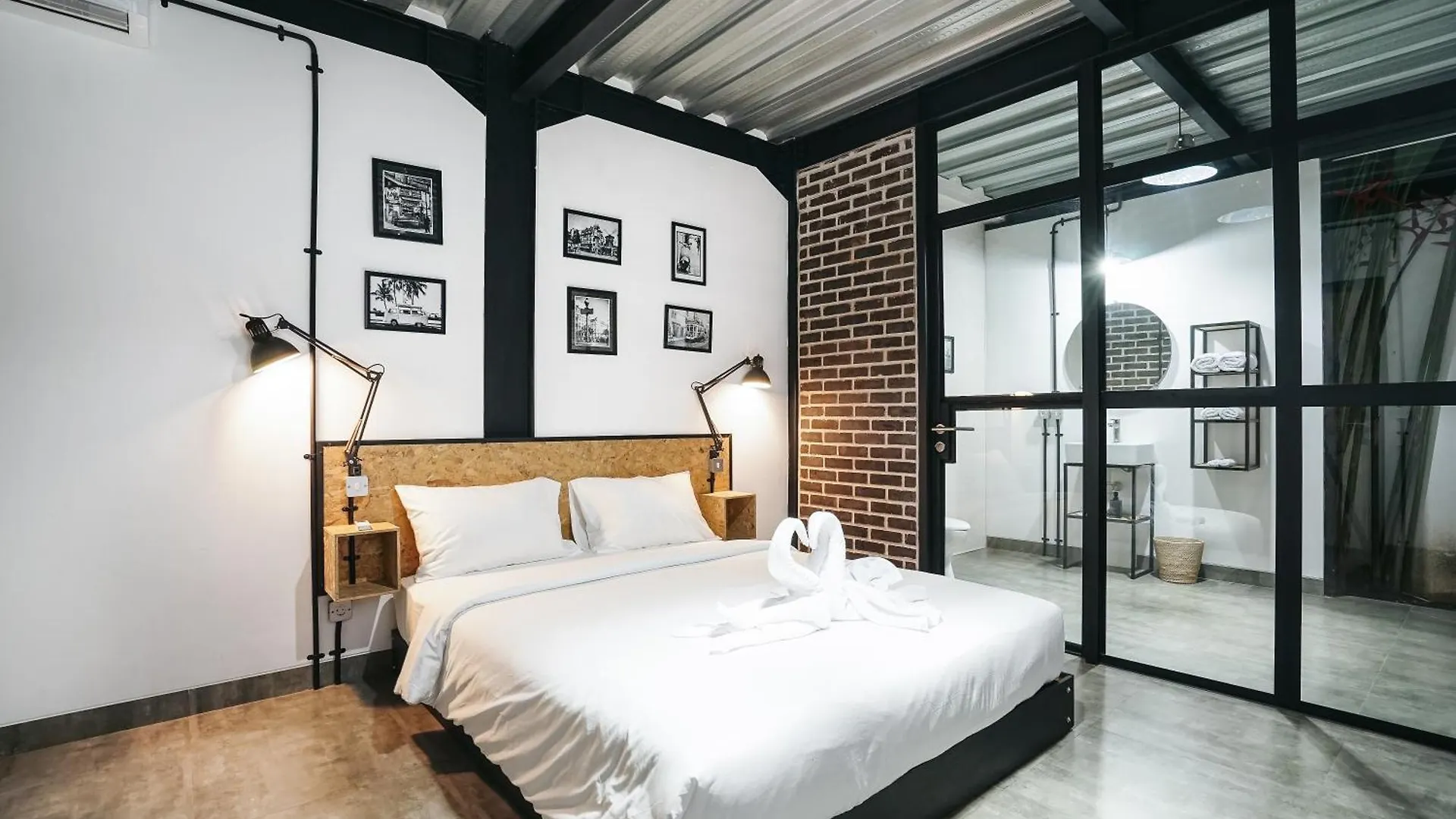 Villa Costa Plana - 2 Bedroom Industrial Private Villa In Umalas, Between Canggu & Seminyak Σεμινιάκ