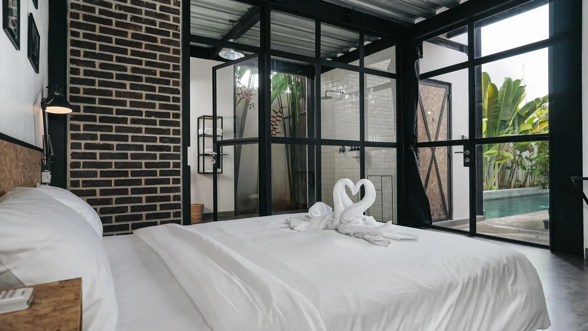 Villa Costa Plana - 2 Bedroom Industrial Private Villa In Umalas, Between Canggu & Seminyak 0*, Σεμινιάκ Ινδονησία